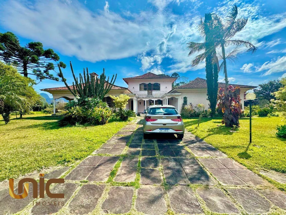 Casa, 4 quartos, 500 m² - Foto 1