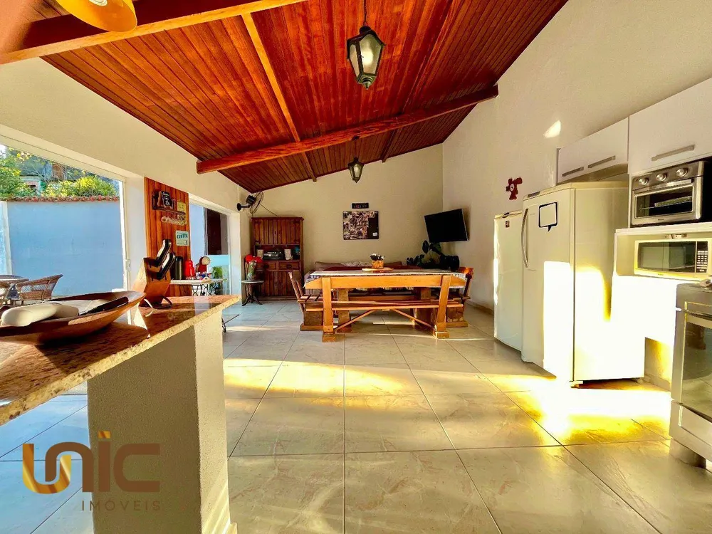 Casa, 3 quartos, 235 m² - Foto 49