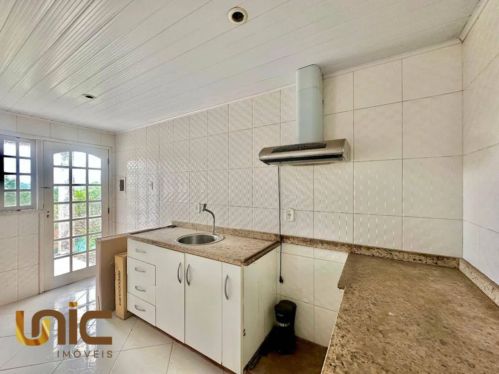 Casa, 4 quartos, 210 m² - Foto 11