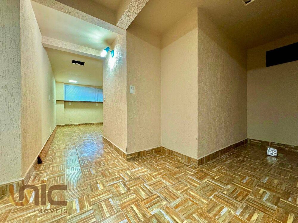 Casa de Condomínio à venda com 5 quartos, 450m² - Foto 11