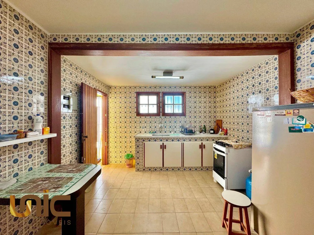 Casa, 3 quartos, 200 m² - Foto 19