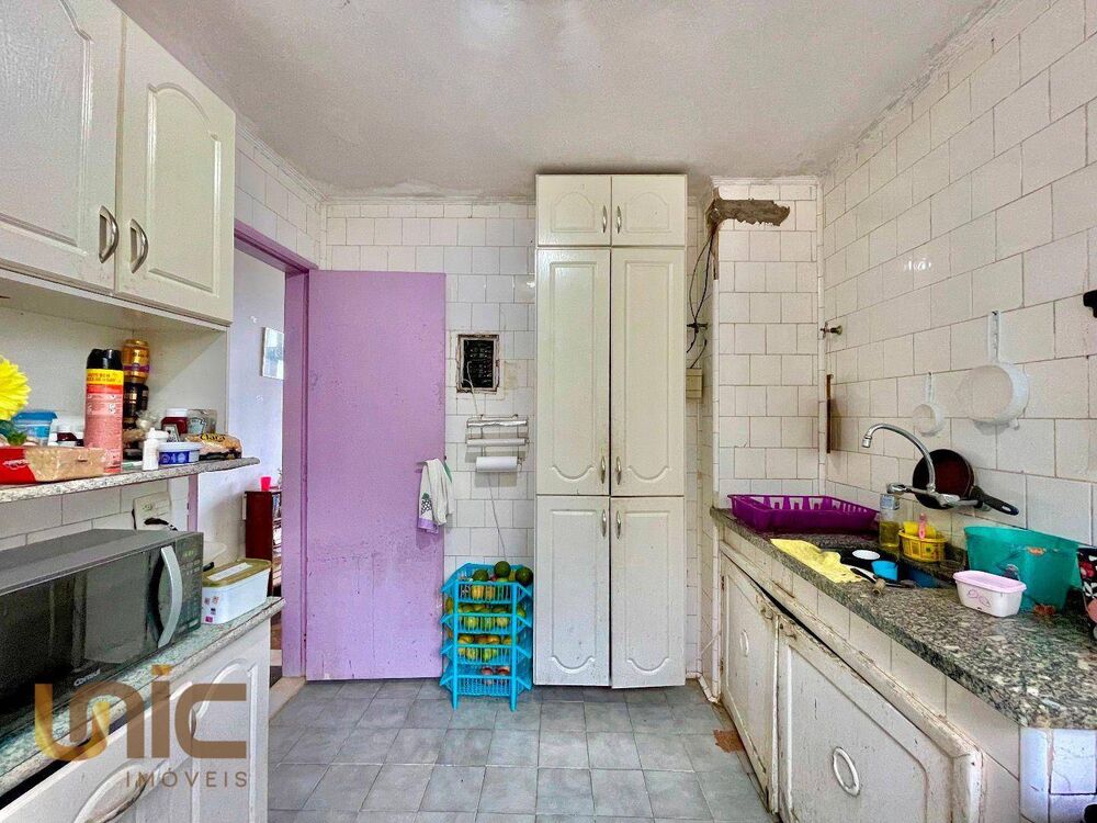 Casa, 3 quartos, 232 m² - Foto 2