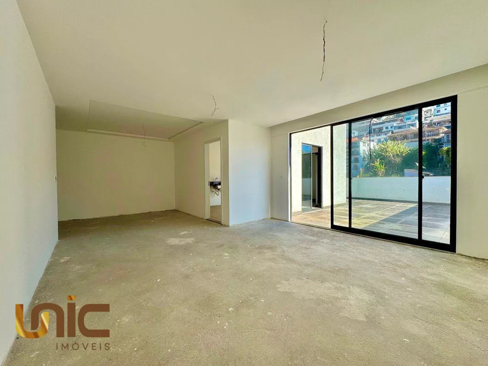 Cobertura, 3 quartos, 139 m² - Foto 2