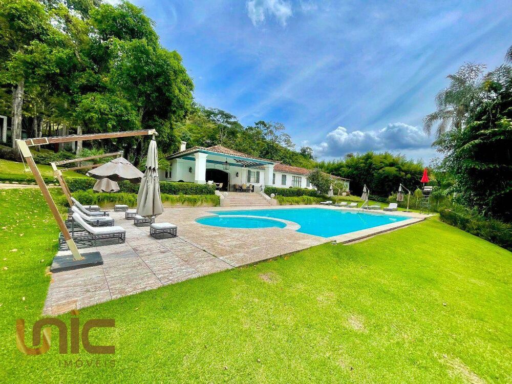 Casa de Condomínio à venda com 4 quartos, 446m² - Foto 26