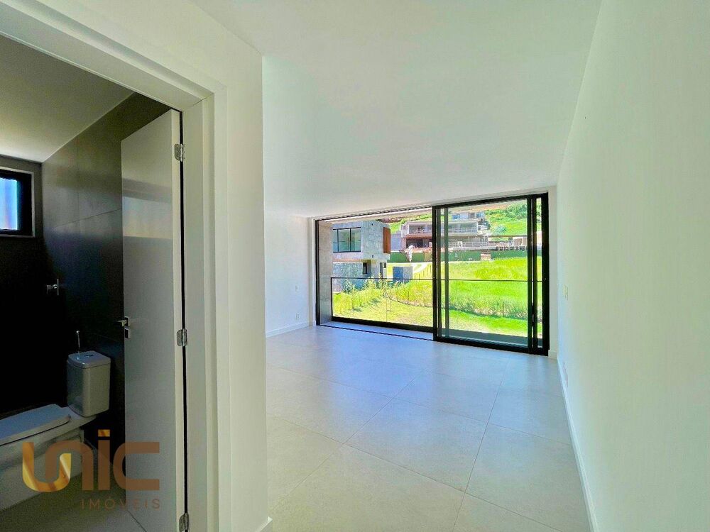 Casa de Condomínio à venda com 4 quartos, 446m² - Foto 13