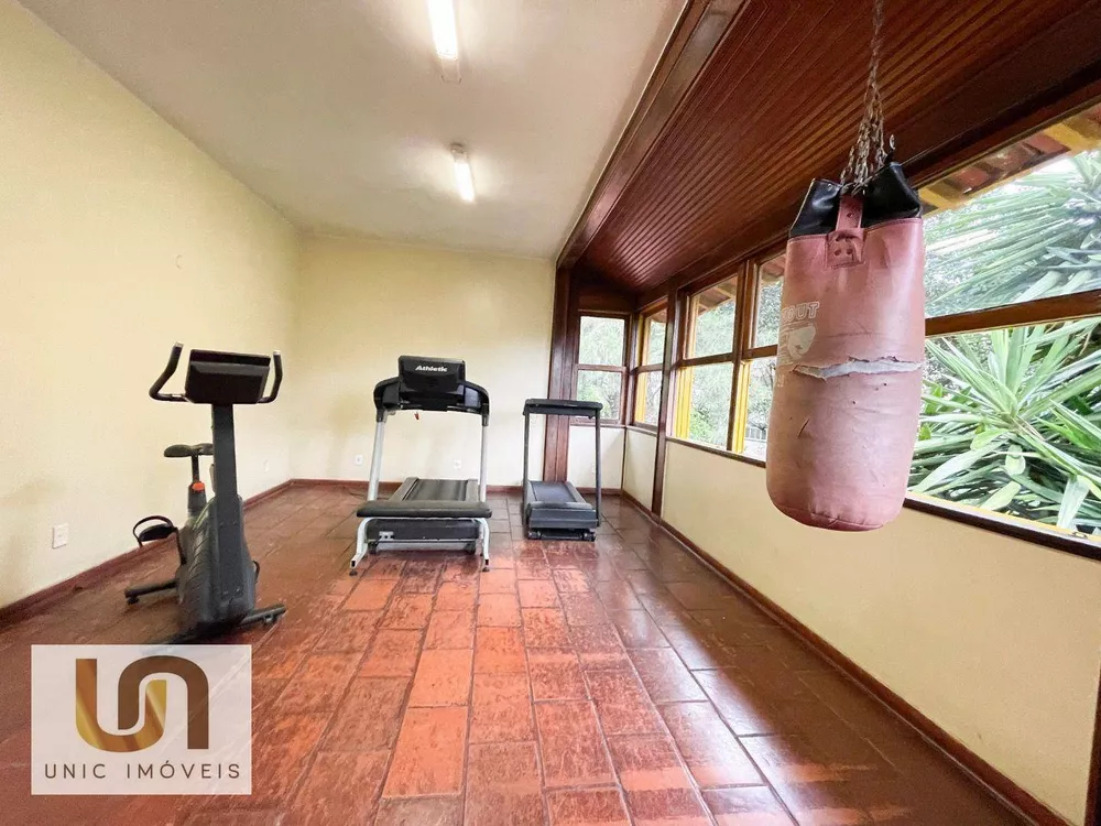 Apartamento, 3 quartos, 157 m² - Foto 1