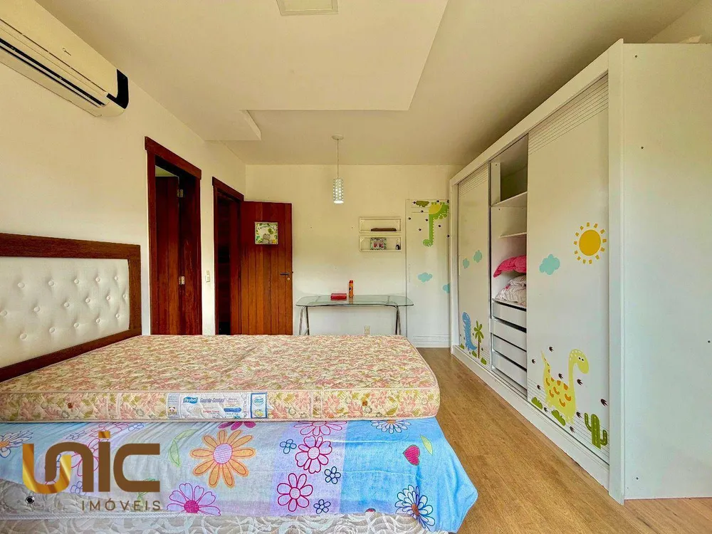 Casa, 4 quartos, 442 m² - Foto 1
