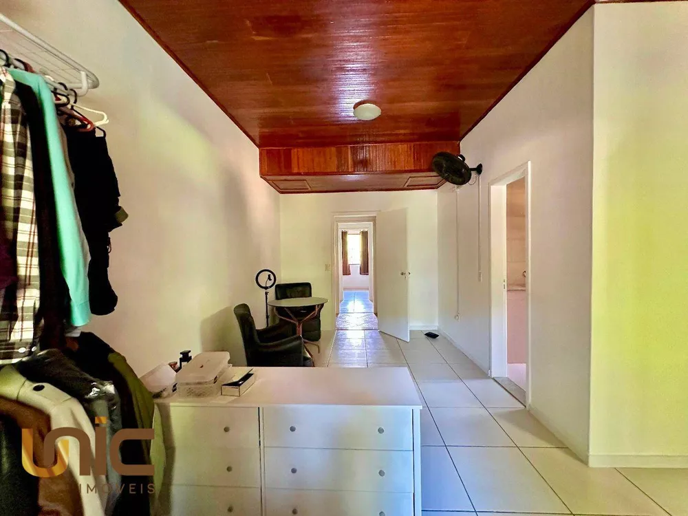 Casa, 4 quartos, 450 m² - Foto 22