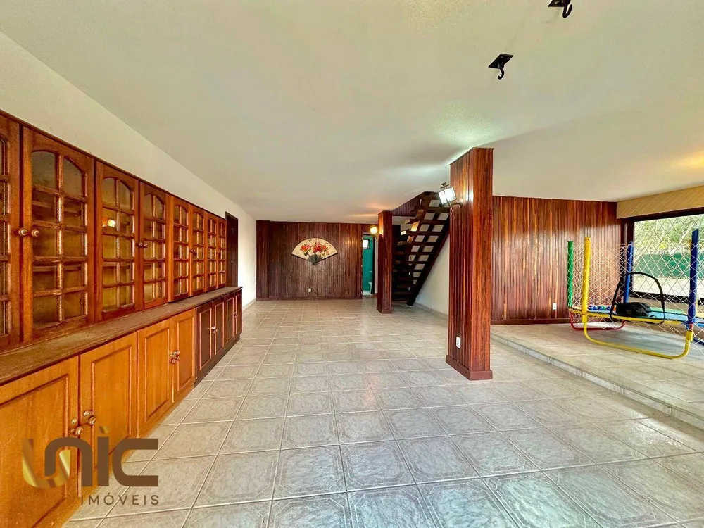 Casa, 5 quartos, 422 m² - Foto 4
