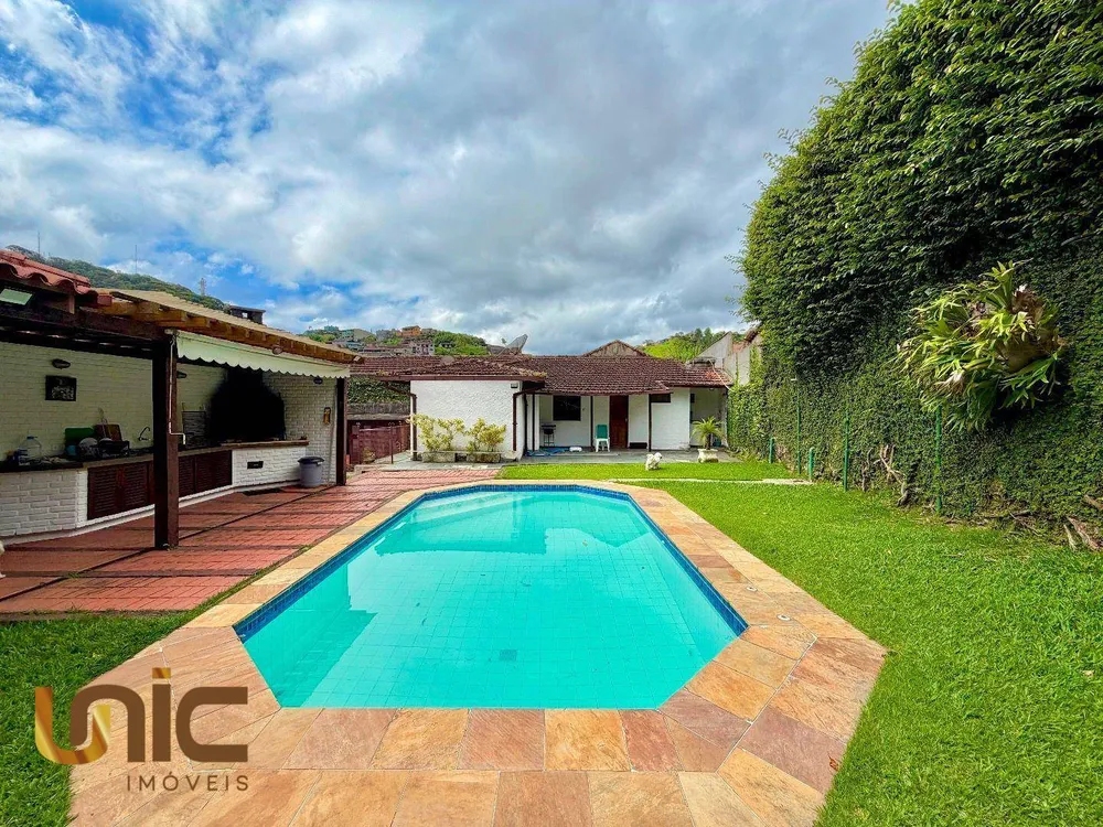 Casa, 4 quartos, 230 m² - Foto 26