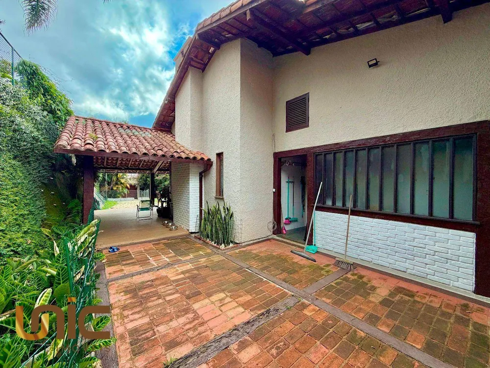 Casa, 4 quartos, 230 m² - Foto 24