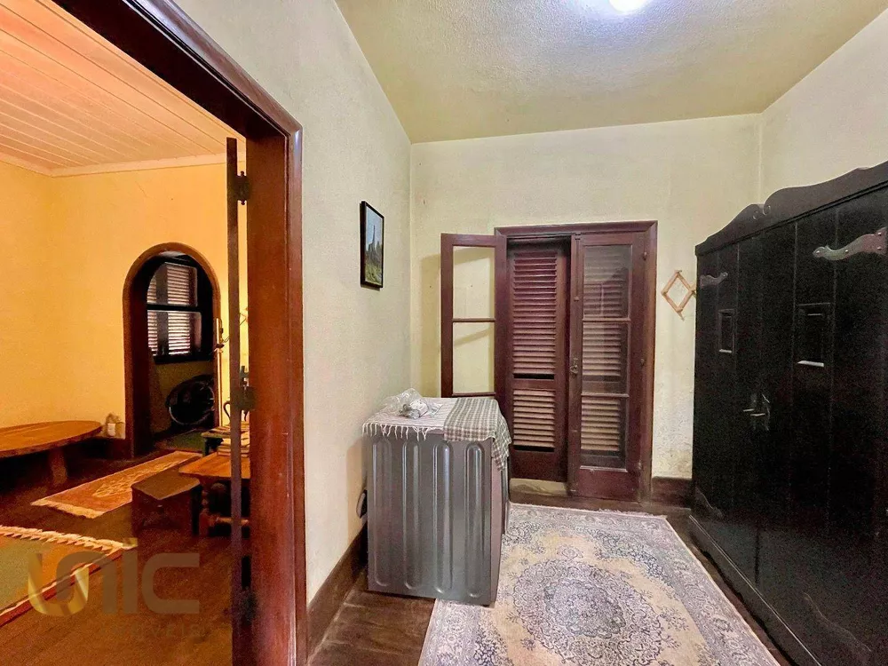 Casa, 6 quartos, 338 m² - Foto 10