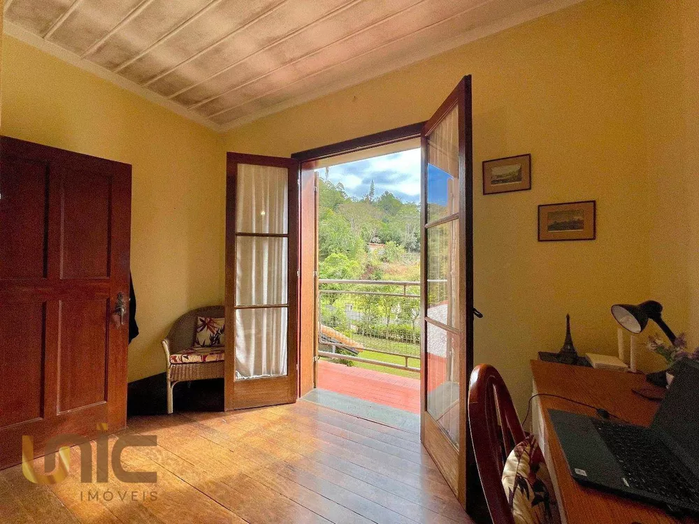 Casa, 6 quartos, 338 m² - Foto 22