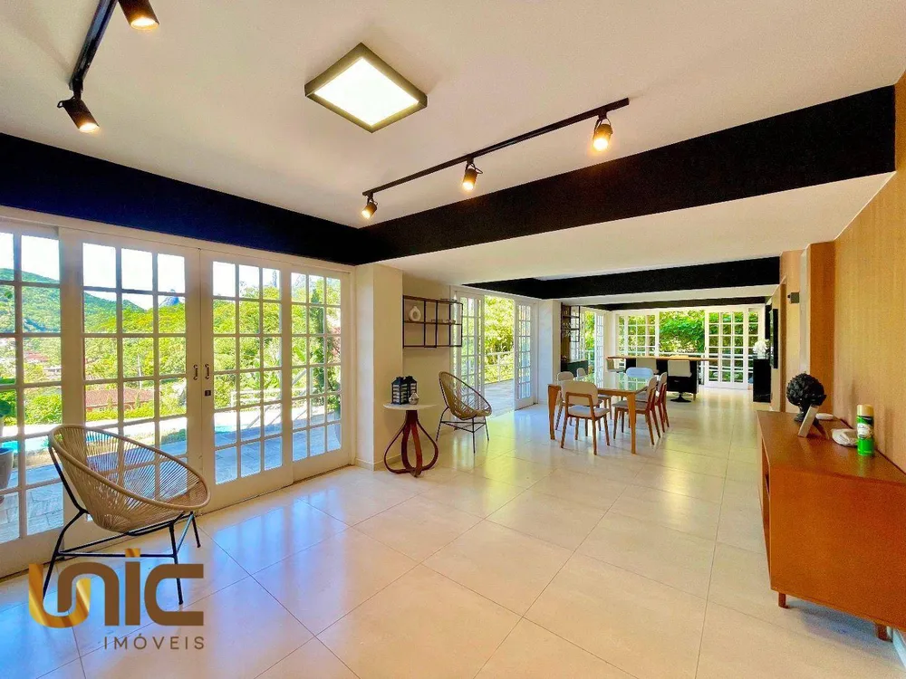 Casa, 4 quartos, 221 m² - Foto 30