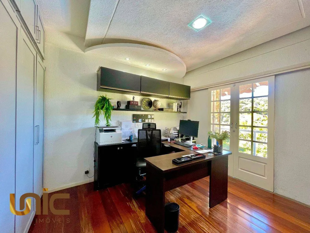 Casa, 4 quartos, 221 m² - Foto 35