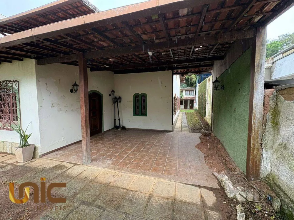 Casa, 8 quartos, 288 m² - Foto 5