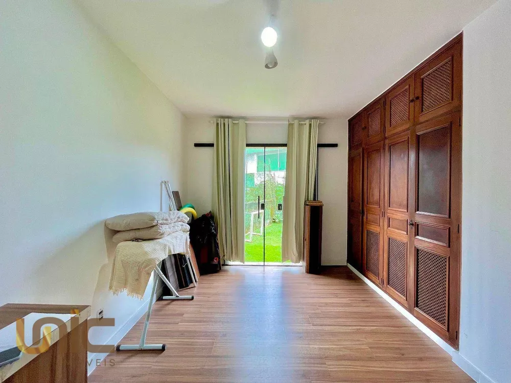Casa, 5 quartos, 318 m² - Foto 2