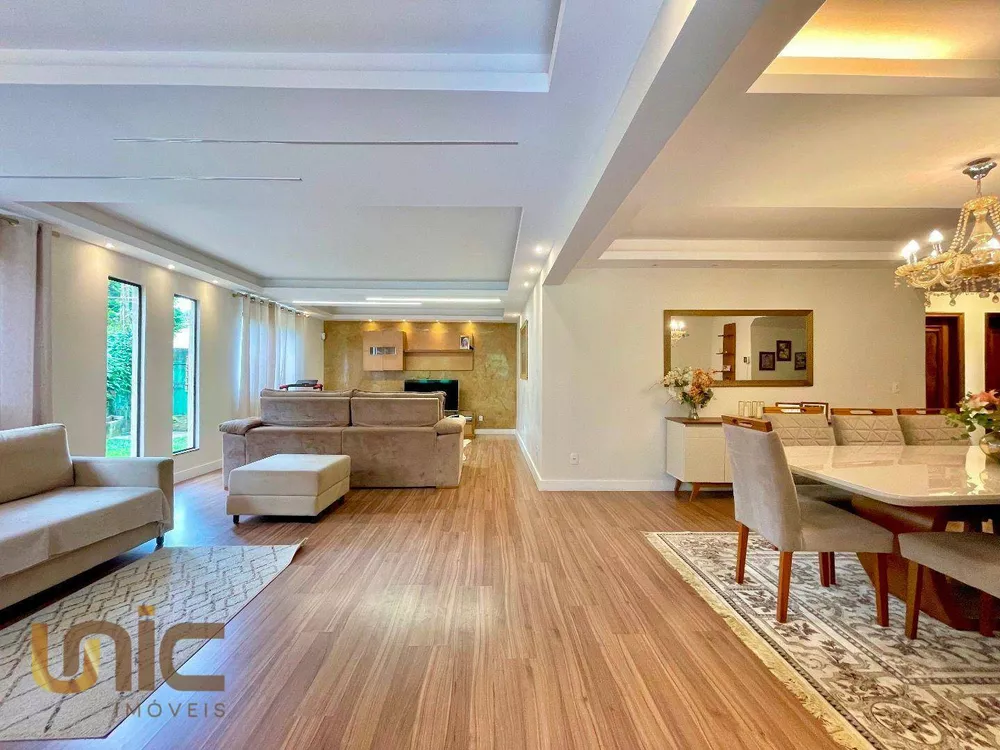 Casa, 5 quartos, 318 m² - Foto 9