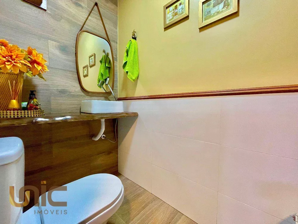 Casa, 5 quartos, 318 m² - Foto 3