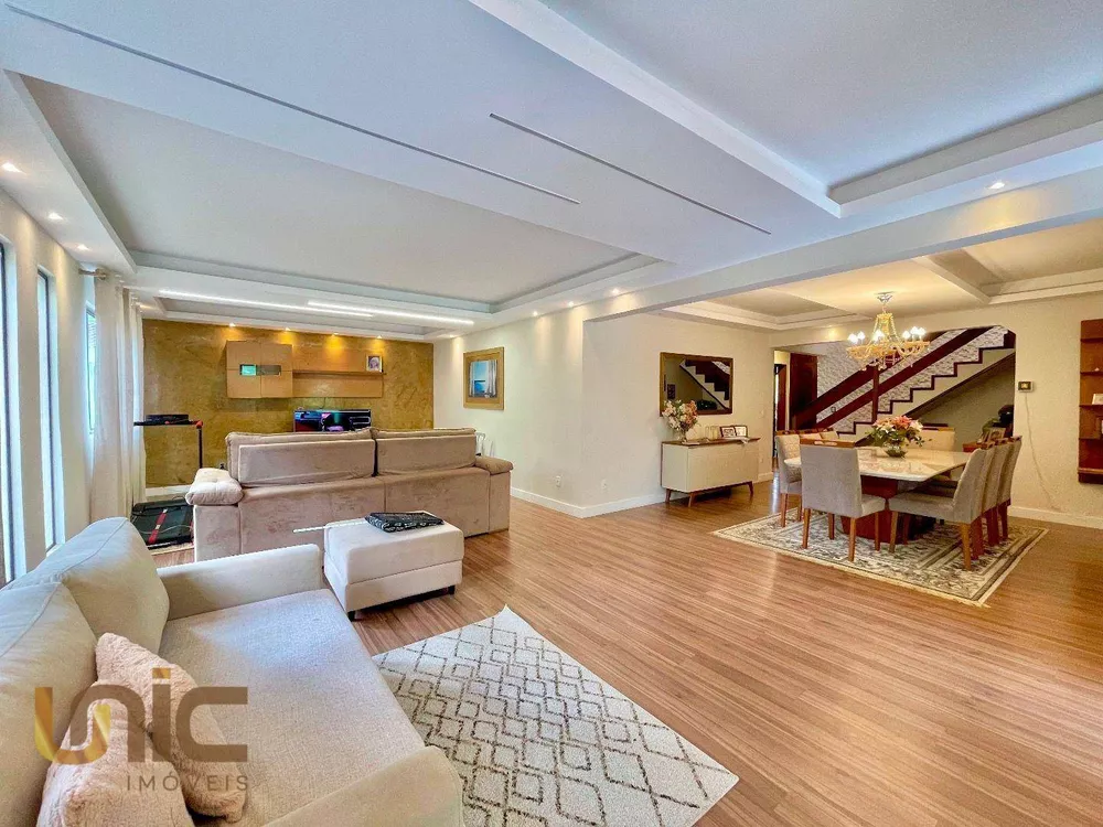 Casa, 5 quartos, 318 m² - Foto 23