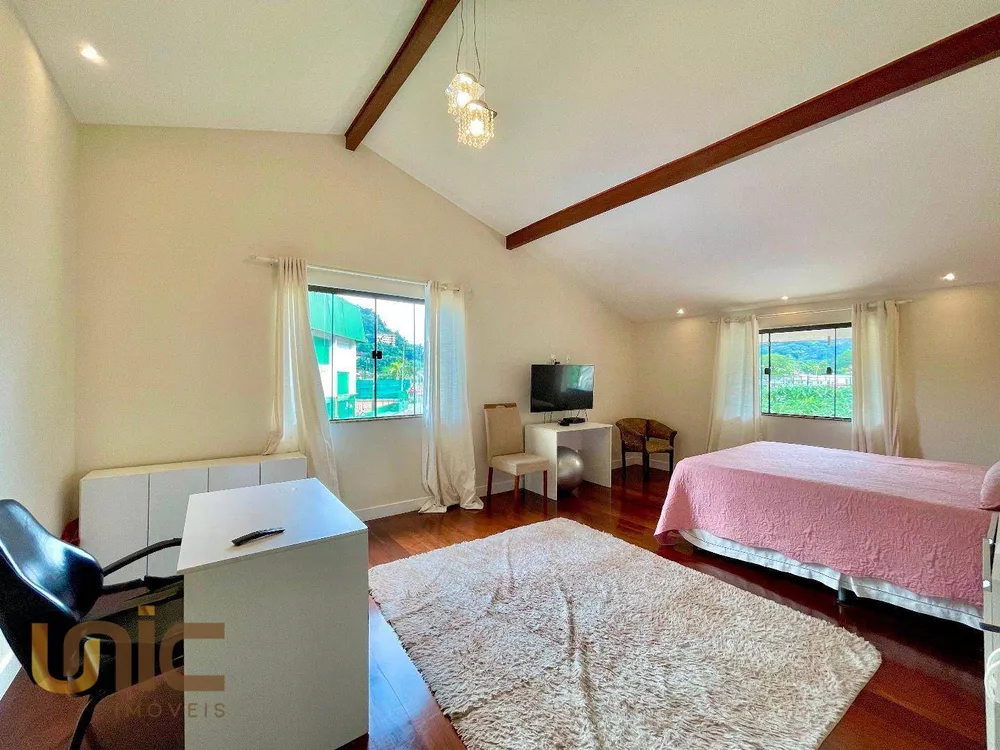 Casa, 5 quartos, 318 m² - Foto 5