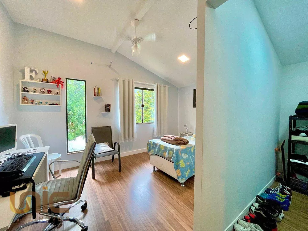 Casa, 5 quartos, 318 m² - Foto 11