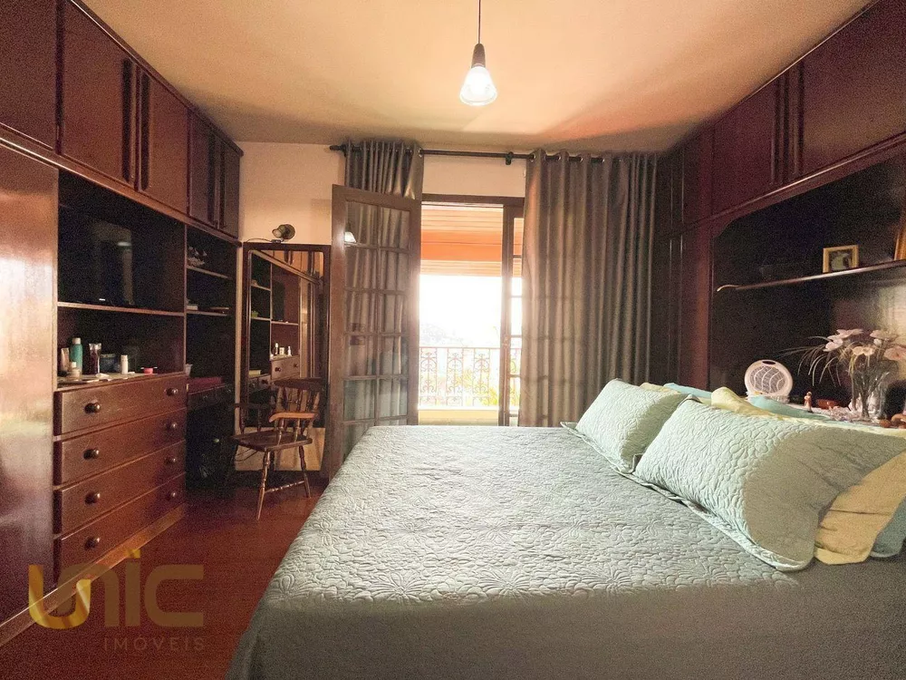 Casa, 4 quartos, 279 m² - Foto 8