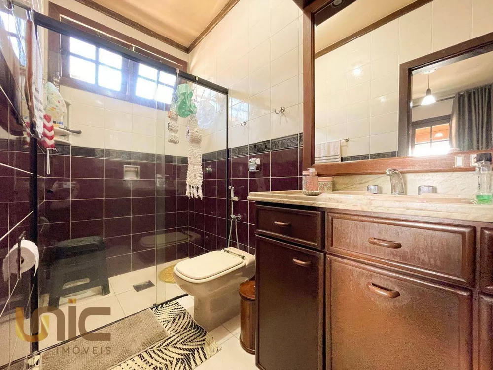 Casa, 4 quartos, 279 m² - Foto 3