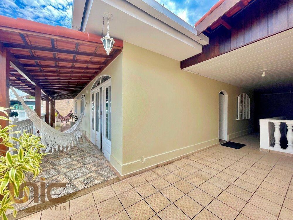 Casa, 3 quartos, 110 m² - Foto 1