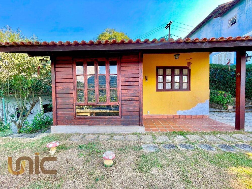 Casa de Condomínio à venda com 2 quartos, 121m² - Foto 2