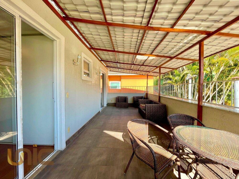 Casa de Condomínio à venda com 4 quartos, 200m² - Foto 23