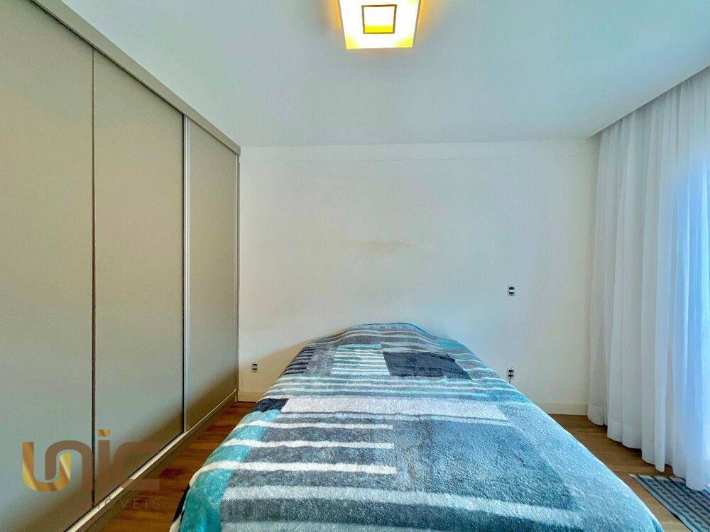 Casa de Condomínio à venda com 4 quartos, 253m² - Foto 6