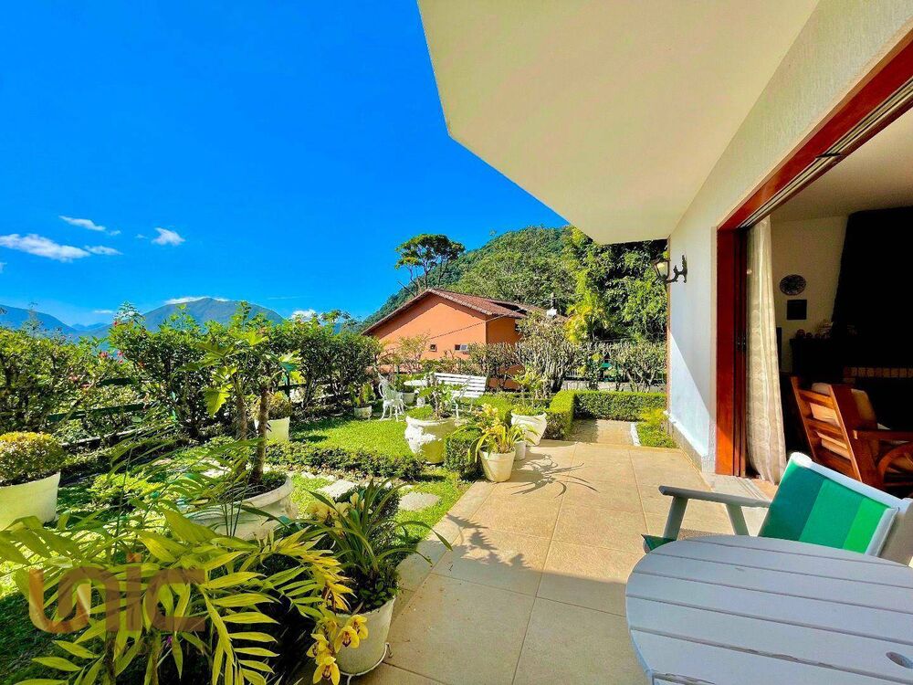 Casa de Condomínio à venda com 6 quartos, 172m² - Foto 2