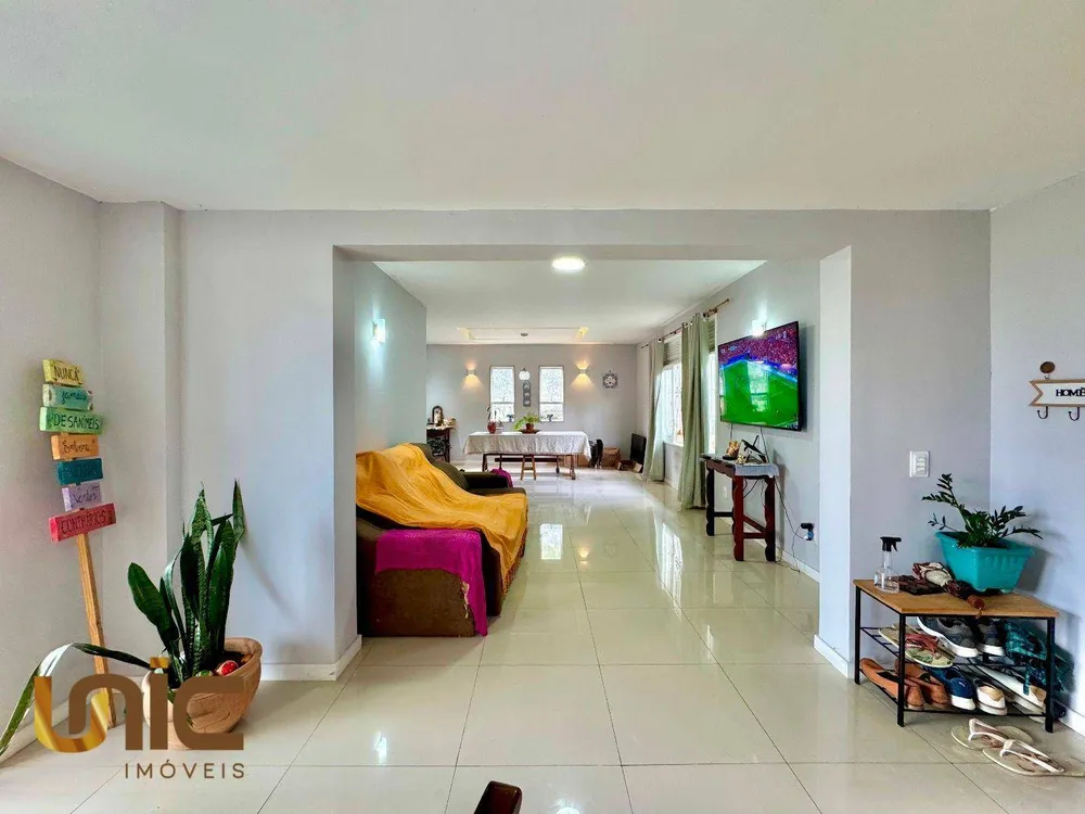 Casa, 3 quartos, 226 m² - Foto 6