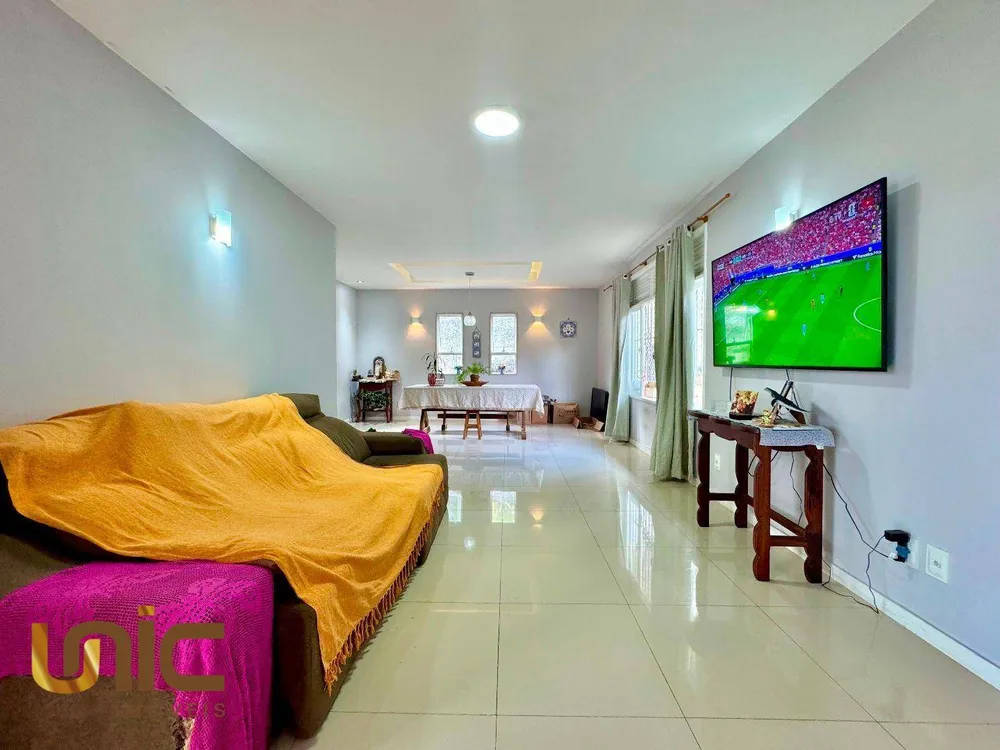 Casa, 3 quartos, 226 m² - Foto 9