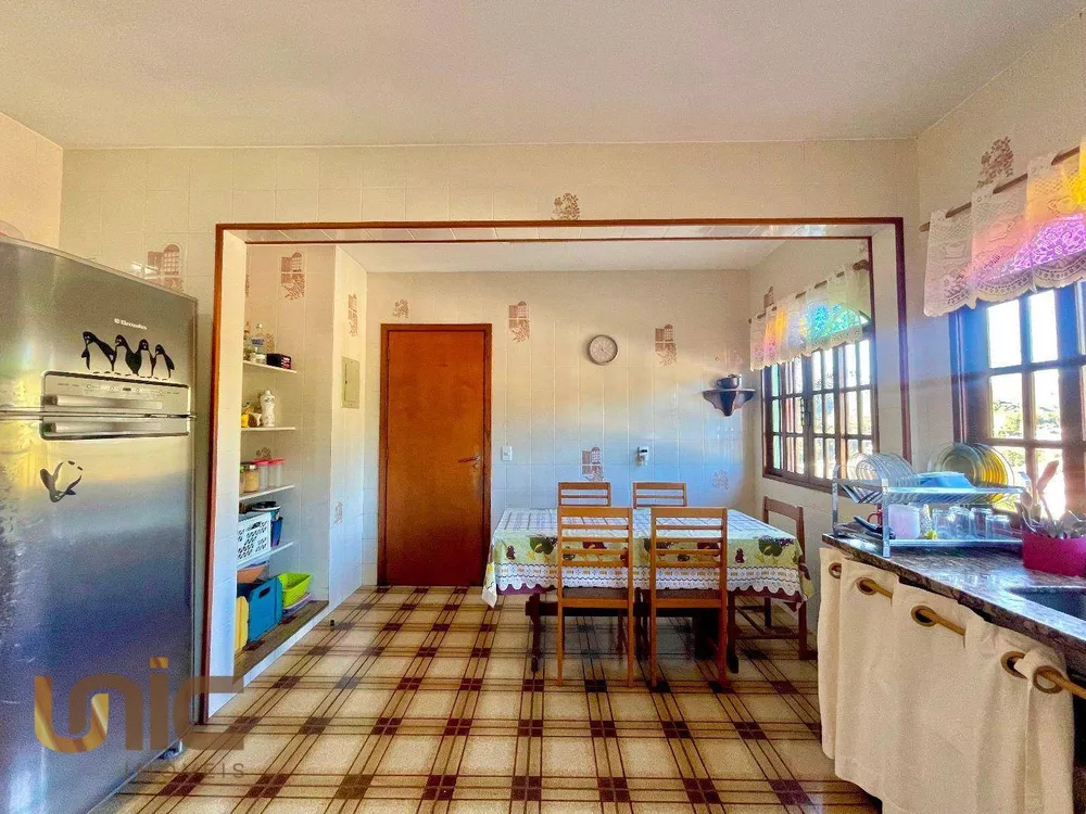 Casa, 3 quartos, 300 m² - Foto 3