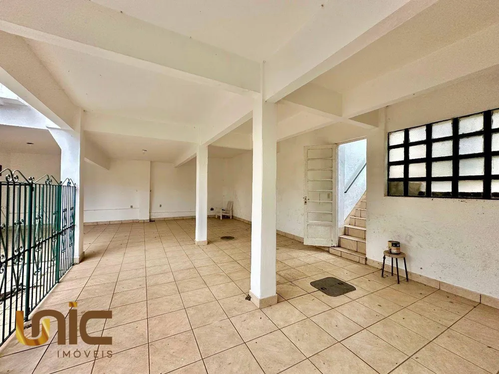 Casa, 3 quartos, 230 m² - Foto 14