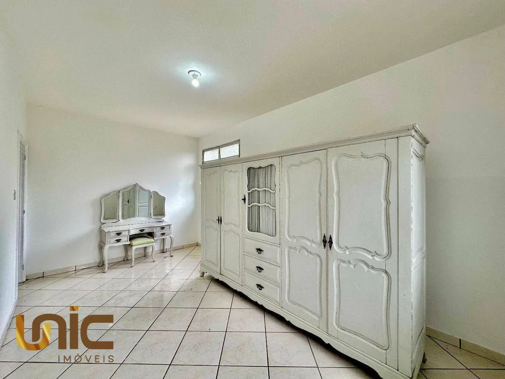 Casa, 3 quartos, 230 m² - Foto 22