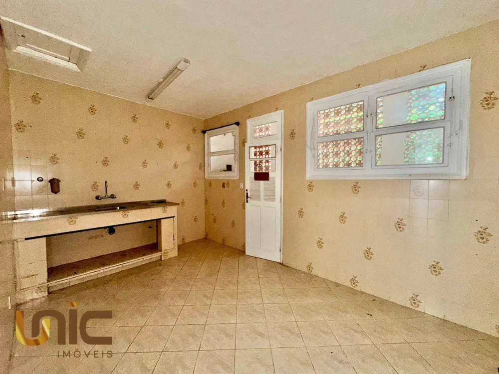 Casa, 3 quartos, 230 m² - Foto 10