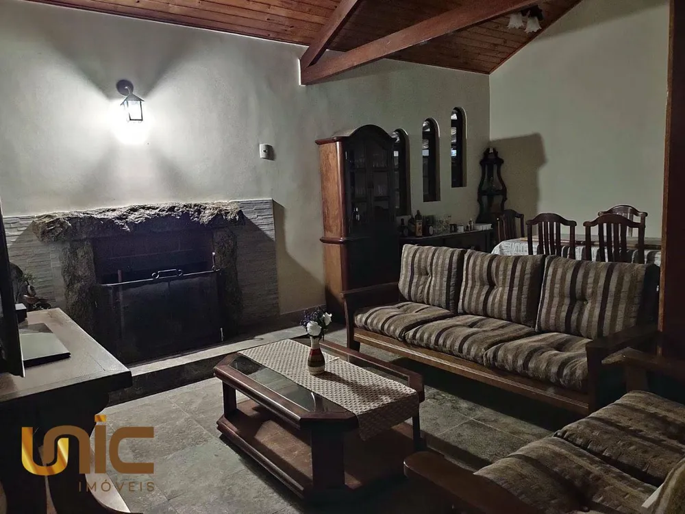 Casa, 4 quartos, 200 m² - Foto 13