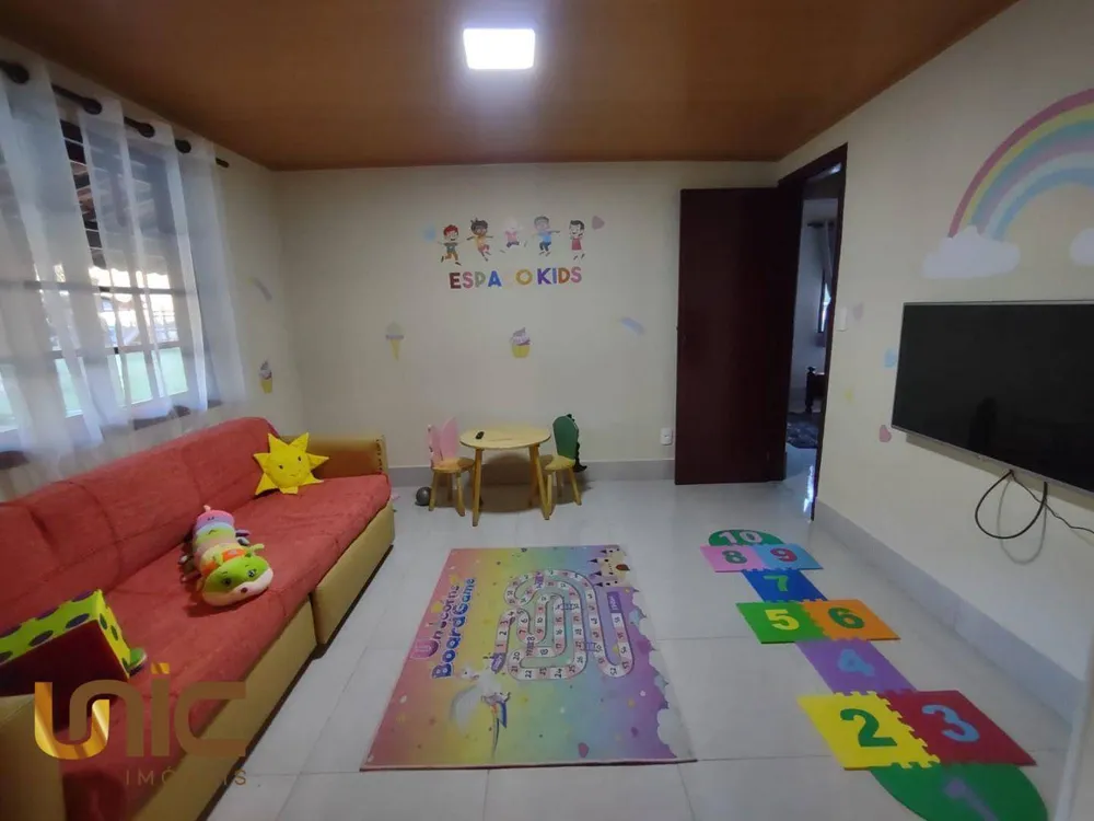 Casa, 4 quartos, 200 m² - Foto 15