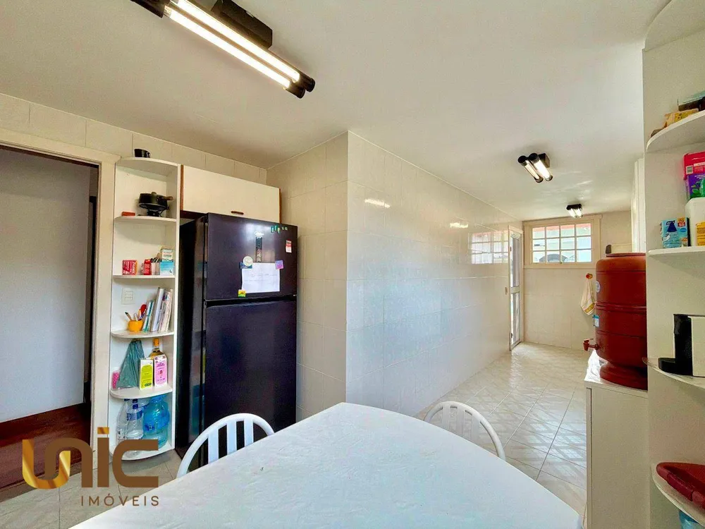 Casa, 5 quartos, 222 m² - Foto 24