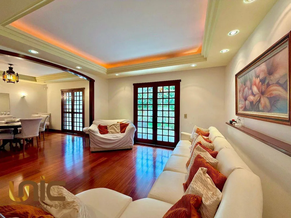 Casa, 5 quartos, 222 m² - Foto 8