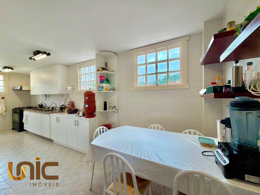 Casa, 5 quartos, 222 m² - Foto 12