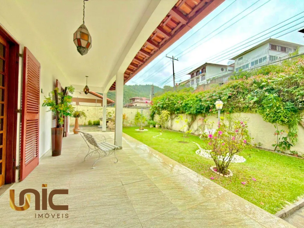 Casa, 5 quartos, 222 m² - Foto 5