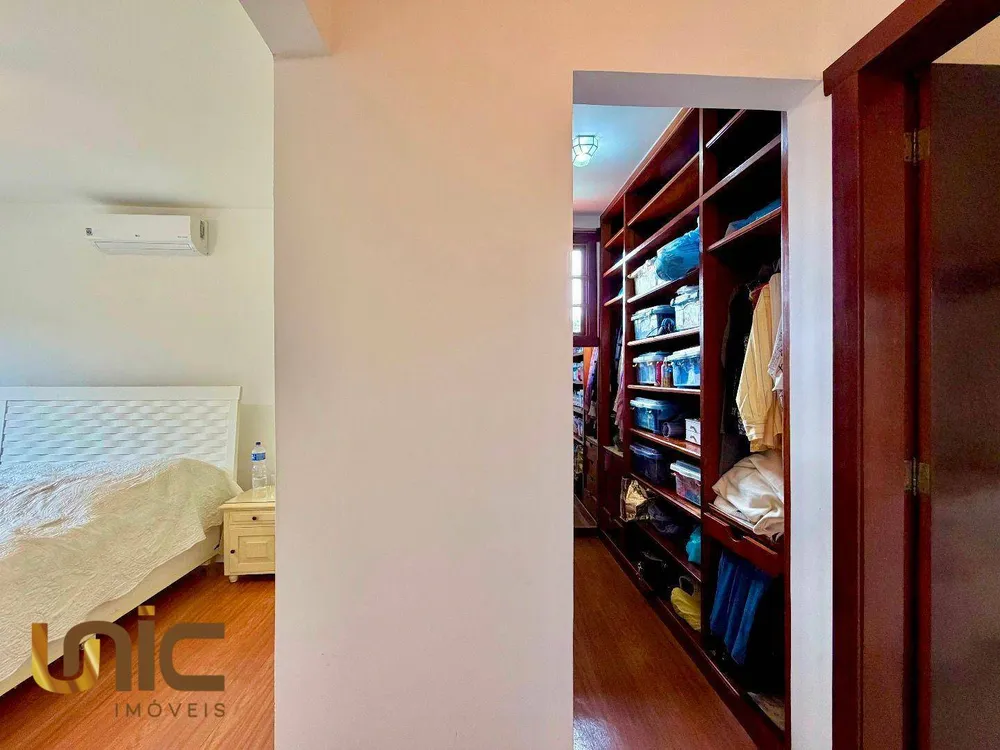 Casa, 5 quartos, 222 m² - Foto 13