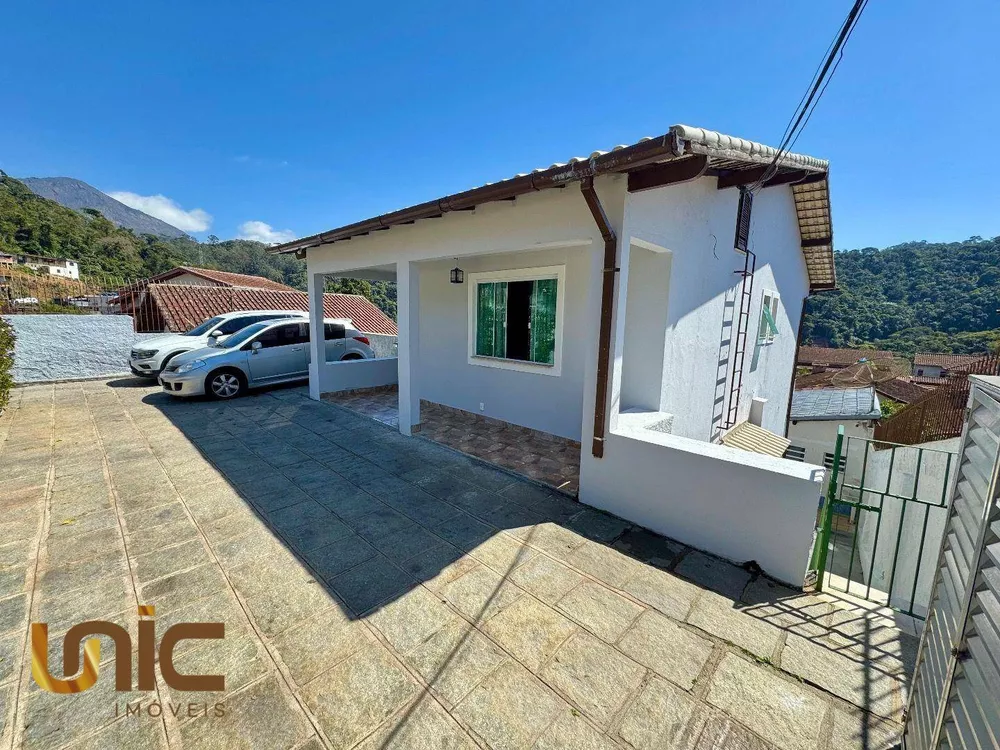 Casa, 4 quartos, 138 m² - Foto 2