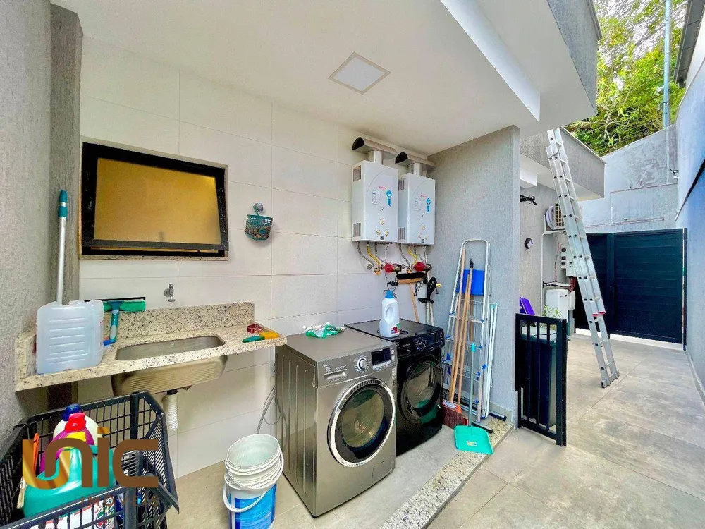 Casa, 3 quartos, 244 m² - Foto 29