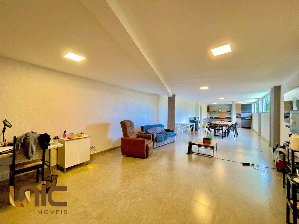 Casa, 3 quartos, 244 m² - Foto 34