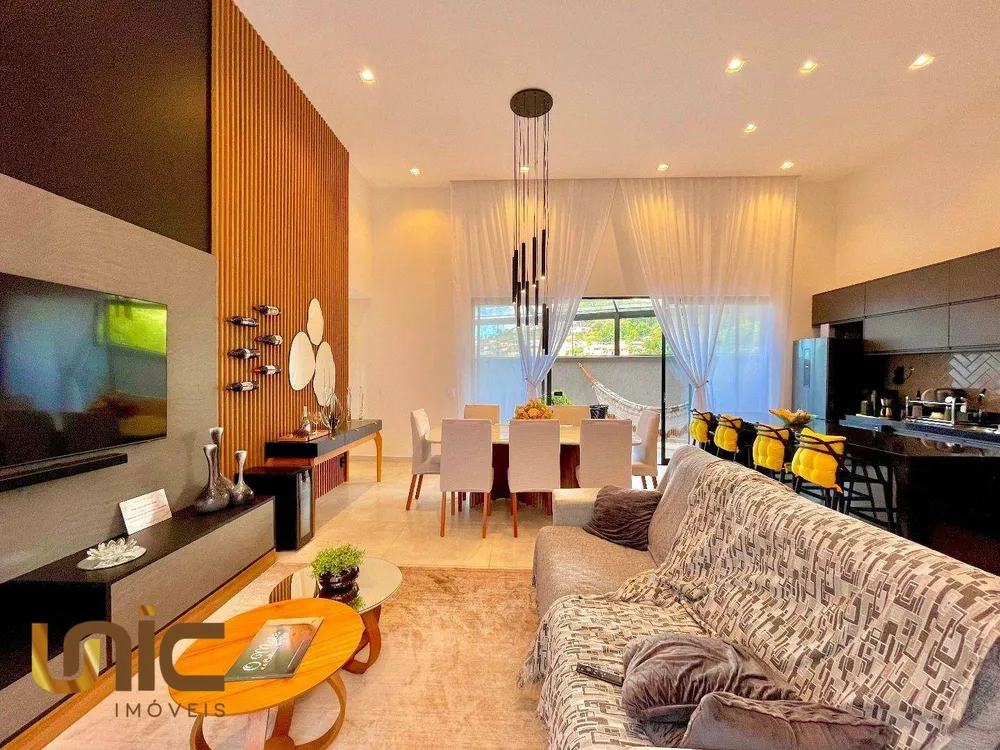 Casa, 3 quartos, 244 m² - Foto 3